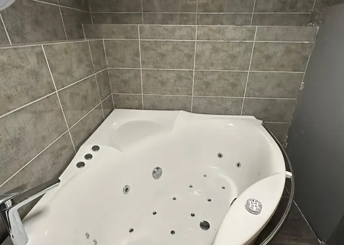 B&m Mini Jecuzzi Lovers Self Check-in Apartment Vilnius